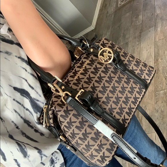 Last one ✂️New MK set 🖤 medium satchel & wallet - Picture 7 of 8